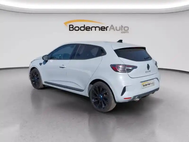 Renault Clio tce 90 ch gsr2 — photo 3