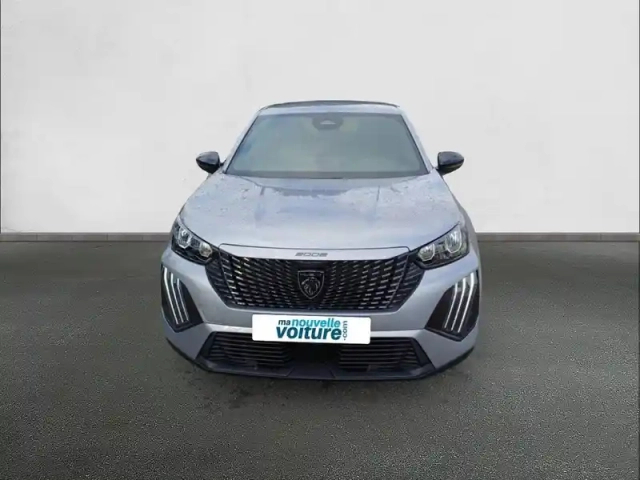 Peugeot 2008 hybrid 145 e-dcs6 — photo 2