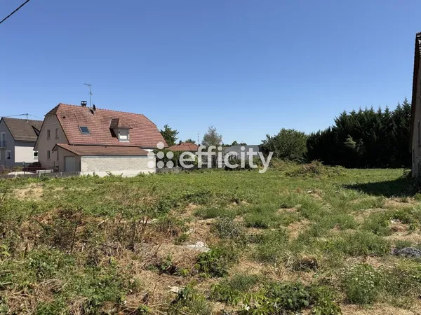 Terrain 721 m²