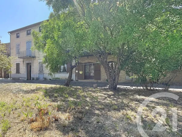 Maison 6 pièces 263 m²