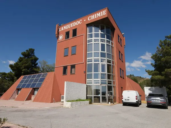 Bureaux et entrepôt emblématiques