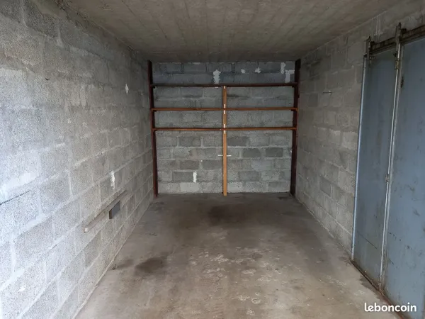 Garage à louer Caluire