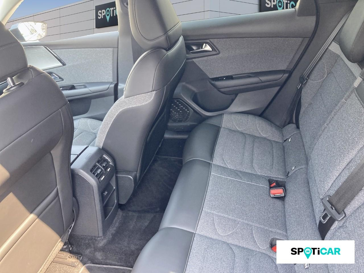 Citroën C5 X hybride rechargeable 225 s&s e-eat8 feel pack — photo 11