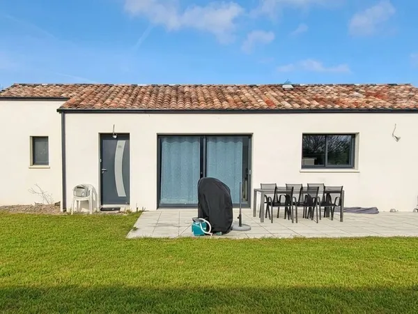 Villa de 75 m² à SABRAN (30)