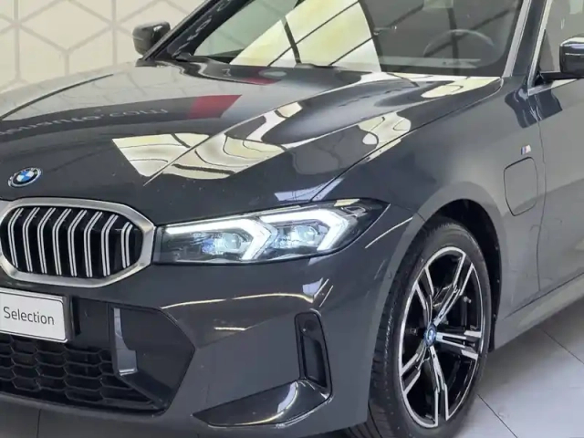 Bmw Serie 3 touring 330e 292 ch bva8 — photo 43