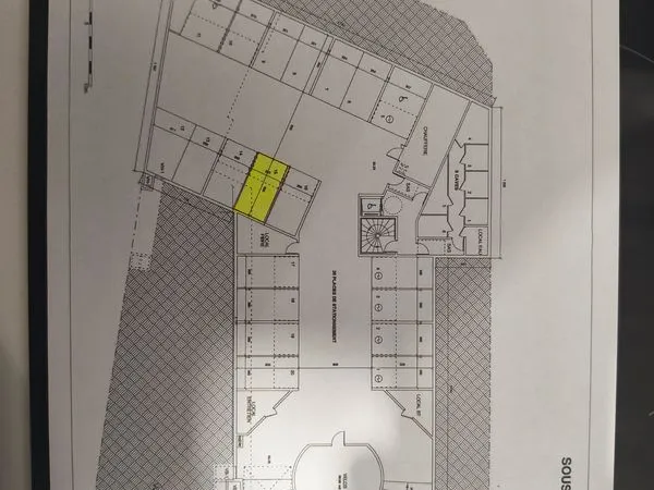 Place de stationnement en sous-sol