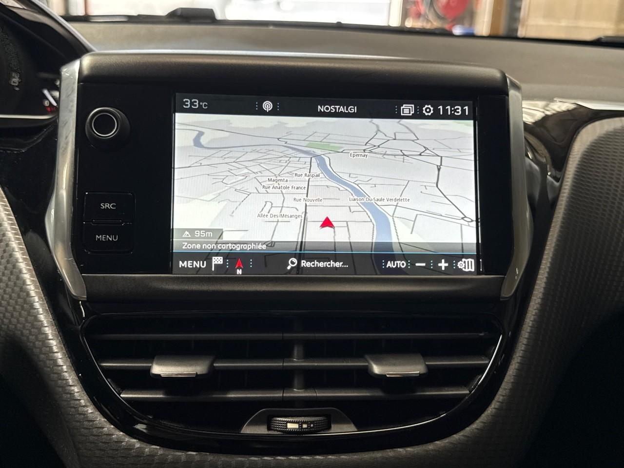 Peugeot 208 1.2 puretech 110ch e6.c allure s&s 5p — photo 18