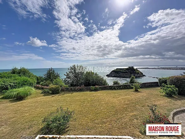 Maison 10 pièces 295 m²