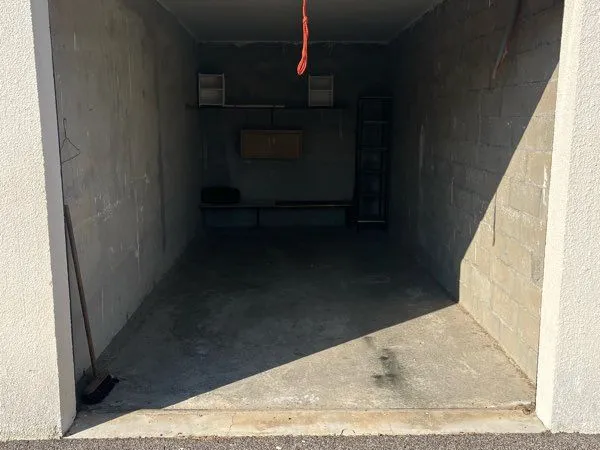 Loue garage box