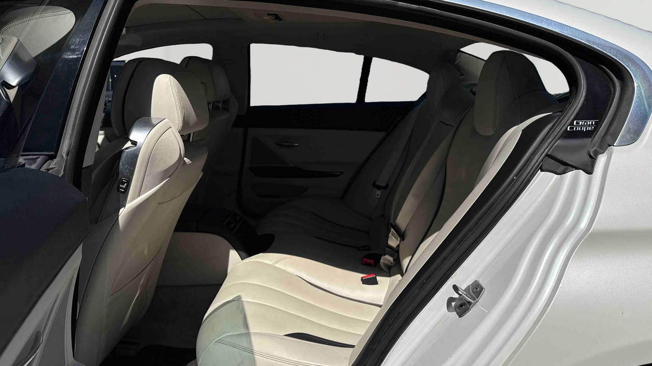 BMW Gran Coupé 640d 313 ch — photo 12