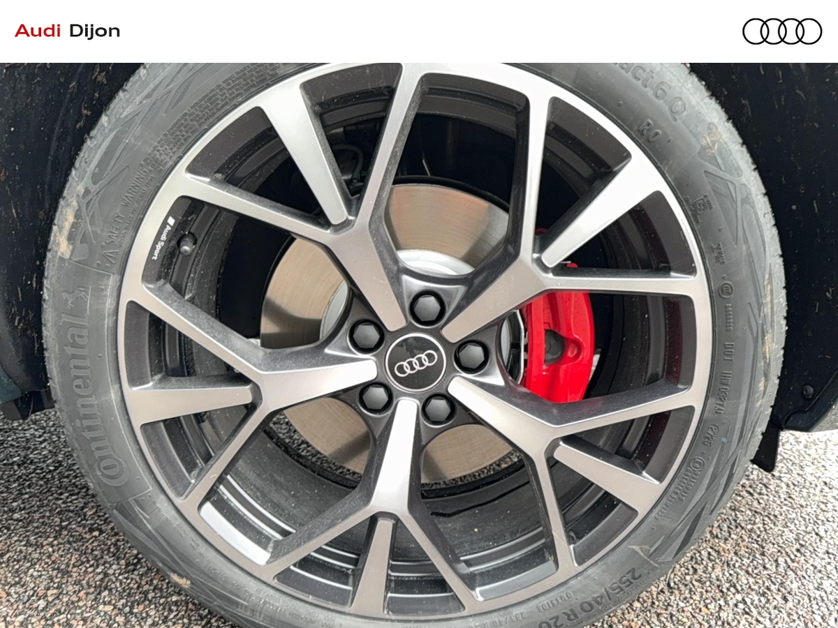 Audi Q3 SB E HYBRID 272 CH S TRONIC 6 — photo 11