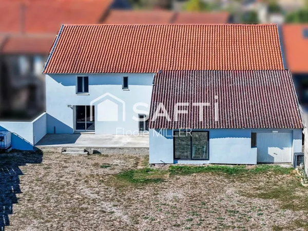 Maison de caractère 203 m² avec grange de 173 m² et jardin