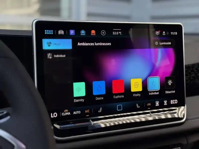Volkswagen Tiguan 1.5 ehybrid 204ch dsg6 — photo 44