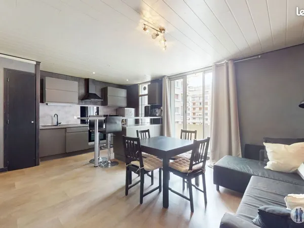 Duplex 3 pièces 53 m²