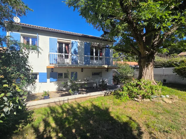 Maison 6 pièces 137 m²