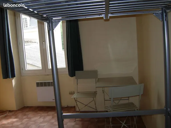 Studio Proche UCO /Centre ville