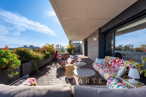 Appartement 5 pièces 145 m²