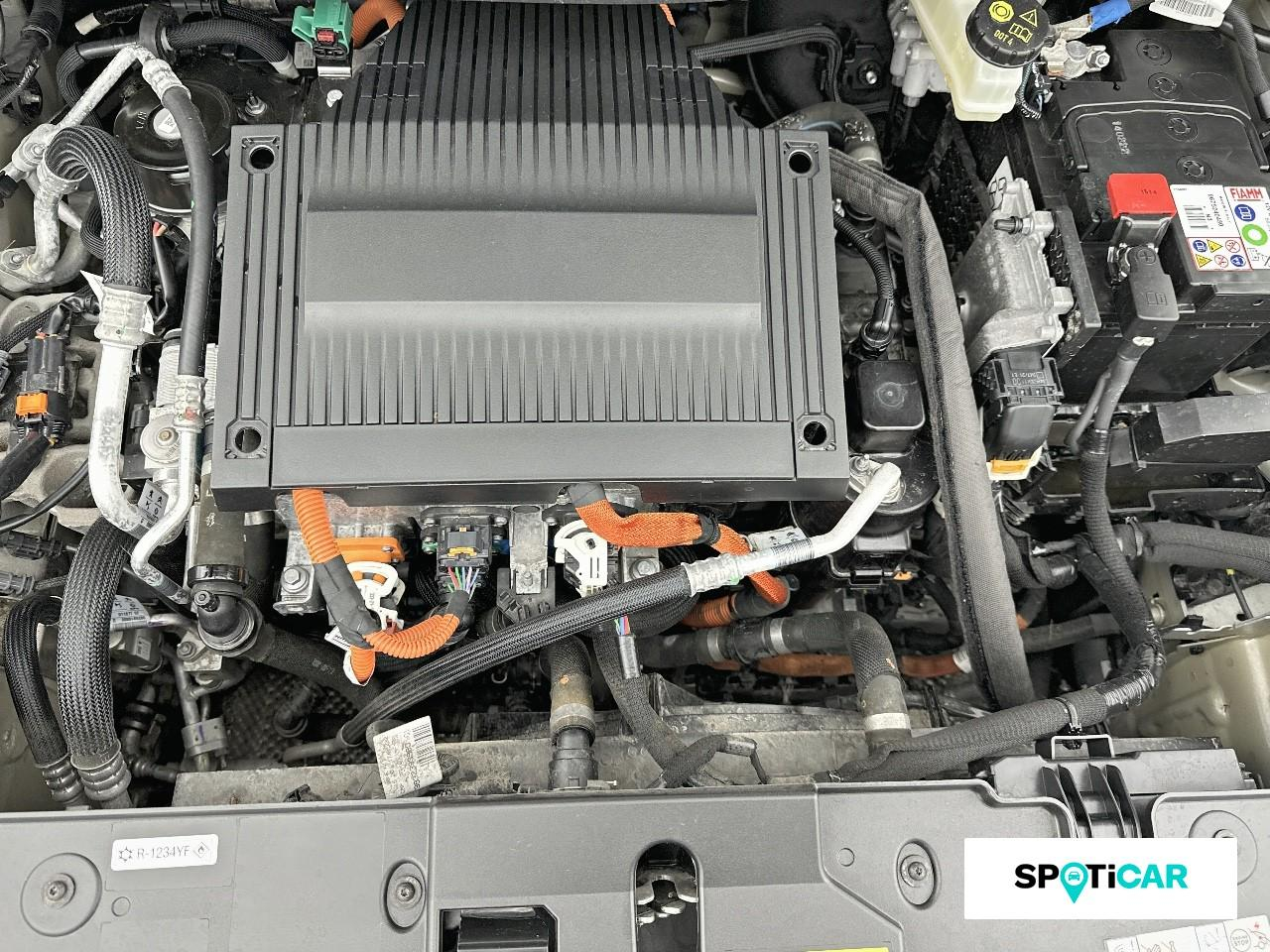 Peugeot 208 e-208 136ch active pack — photo 20