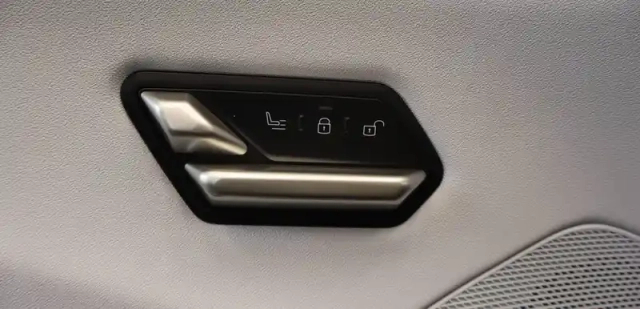 Bmw X3 i 50 xdrive — photo 7