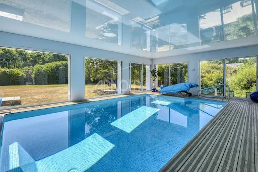 Maison 7 pièces 272 m²
