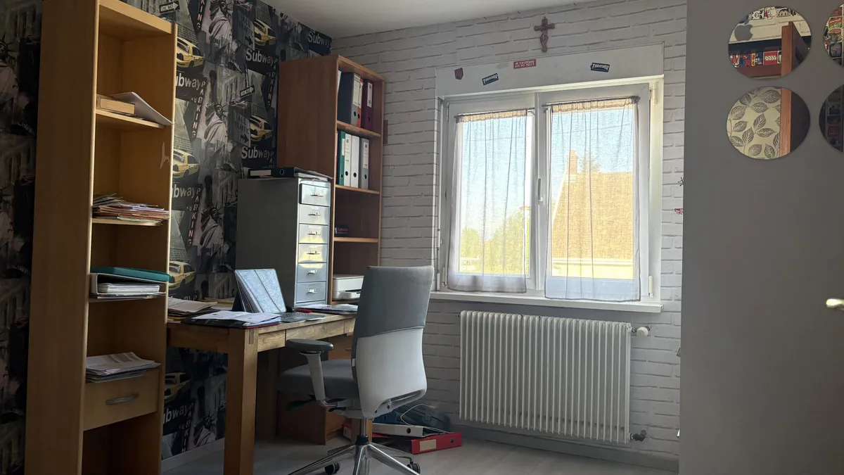 Photo 12