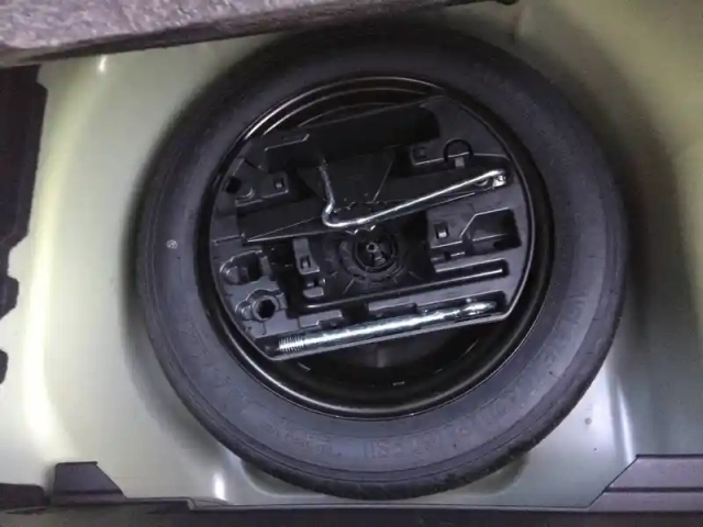 Peugeot 208 hybrid 145 e-dcs6 — photo 62