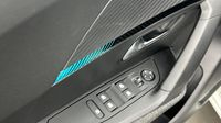 Peugeot 2008 1.2 PureTech 100ch S&S Style — photo 19