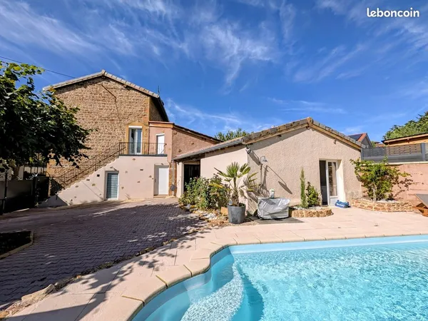 Maison 6 pièces 166 m²