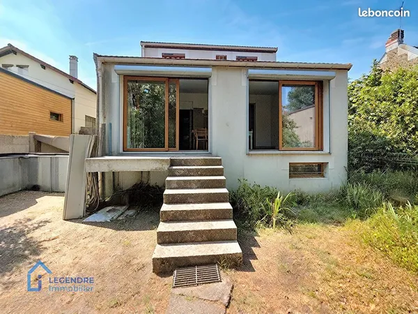 Pavillon 8 pièces 117 m²