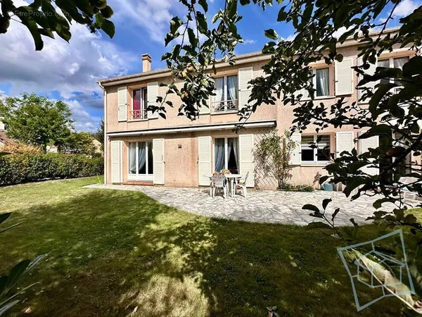 Maison Guyancourt 7 pièce(s) 164m2