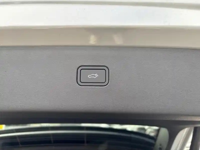 Volvo Ex30 single extended range 272ch ultra — photo 13