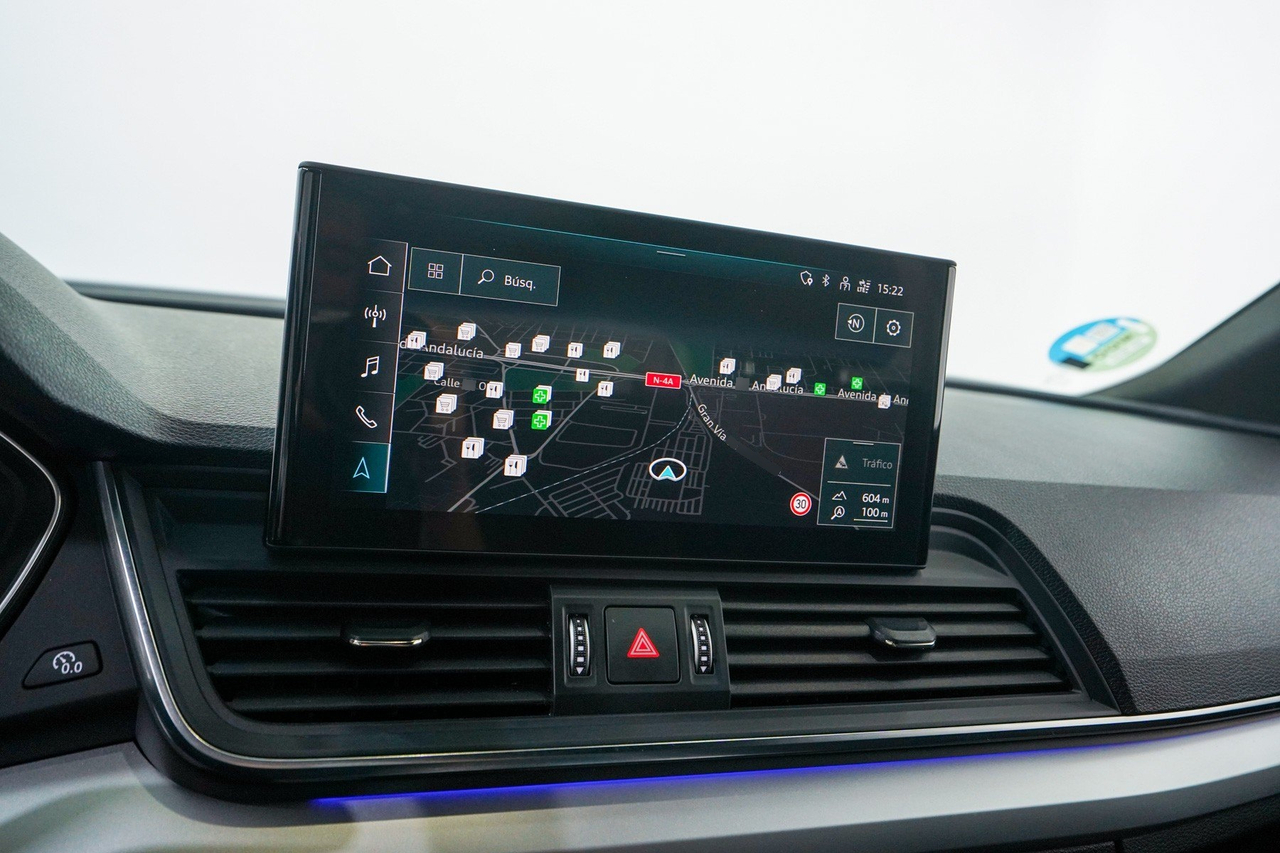 Audi Q5 — photo 27