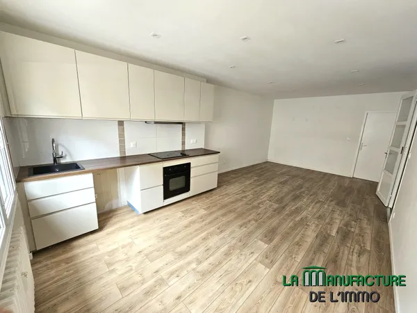 APPARTEMENT F2 / FIRMINY CENTRE.