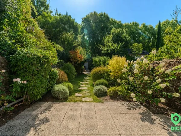 Maison Angers parc du pin 5 chambres 127 m²