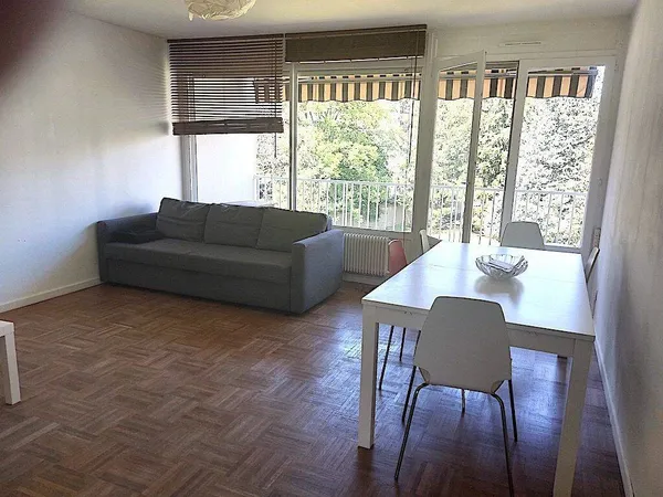 Appartement 4 pièces 94 m²