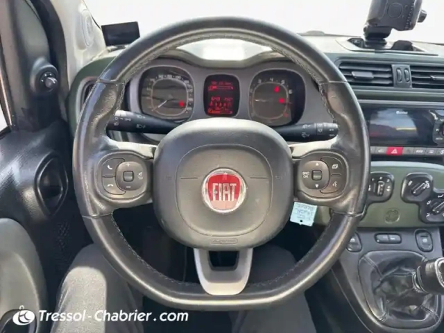 Fiat Panda 0.9 85 ch twinair s&amp;s 4x4 rock — photo 26