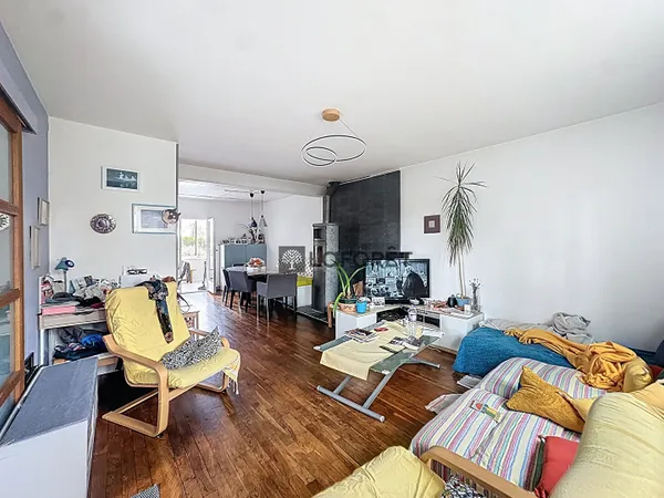 Maison 6 pièces 100 m²
