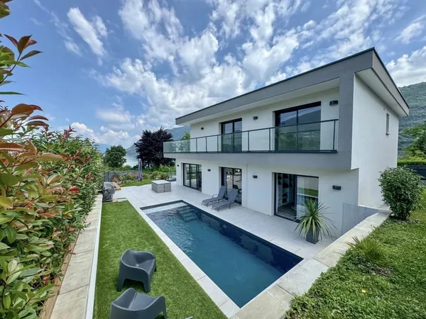 Maison 5 pièces 188 m²