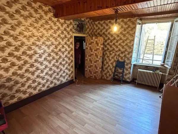 Apparemment 43m2
