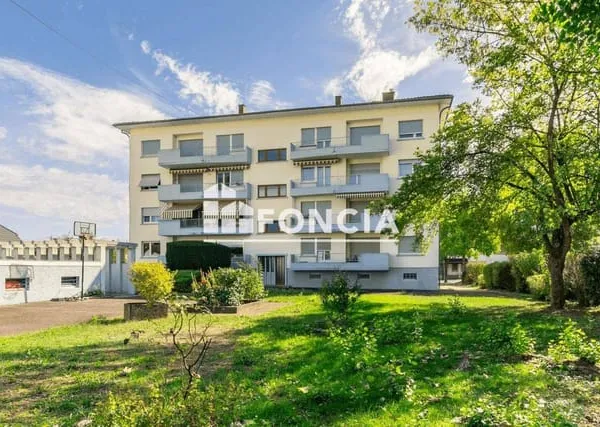 Appartement 5 pièces 102 m²