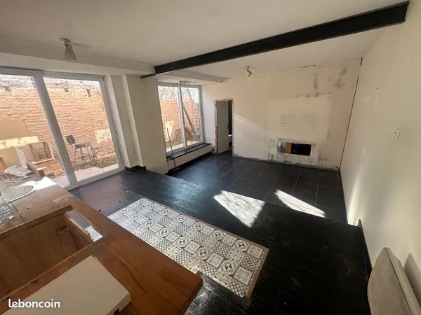 Studio 37m2 avec cour