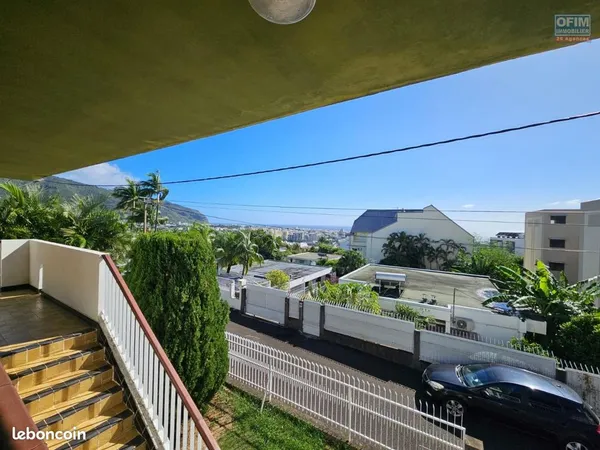Maison familiale à Montgaillard avec vue mer de 111,6 m² habitables sur un terrain de 570 m²