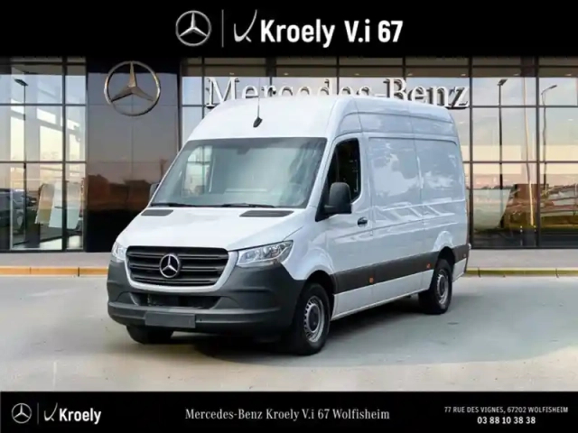 Mercedes Sprinter 317 cdi fourgon 37s l2h2 170ch — photo 33