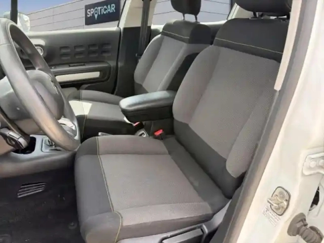 Citroën C3 puretech 82ch graphic s&amp;s e6.d-temp — photo 9