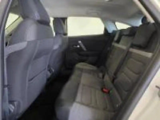 Citroën C4 puretech 130ch s&amp;s feel pack — photo 12