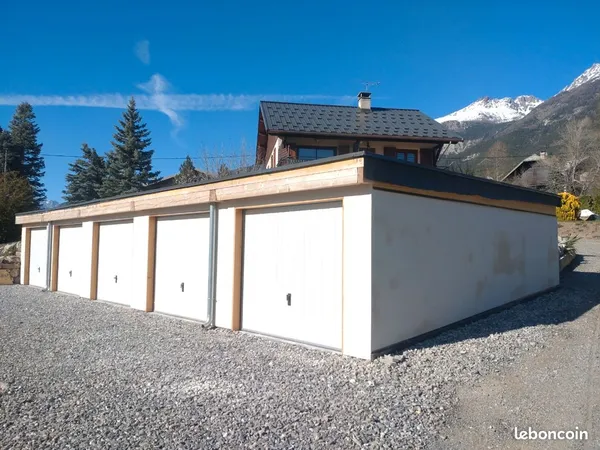 Stationnement Location Eygliers 150€