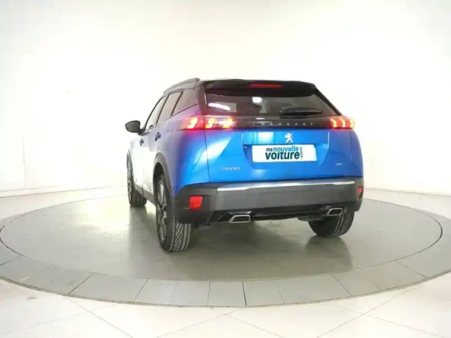 Peugeot 2008 puretech 155 s&amp;s eat8 — photo 10