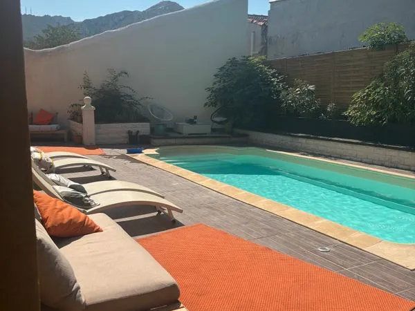 Loue petite maison
