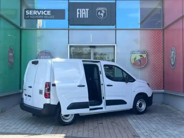 Fiat Doblo fg m diesel 130ch automatique pack premium connect — photo 6