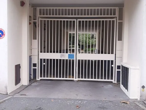 Parking/box 12 m² CHAMPIGNY SUR MARNE